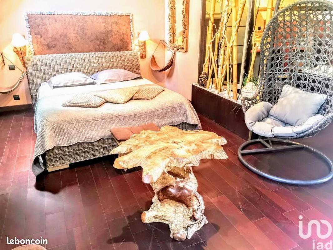 Chambres D Hotes ,Hotel ,Secret D'Une Nuit A Vicq Pres De Onnaing,Avec Piscine Ngoại thất bức ảnh